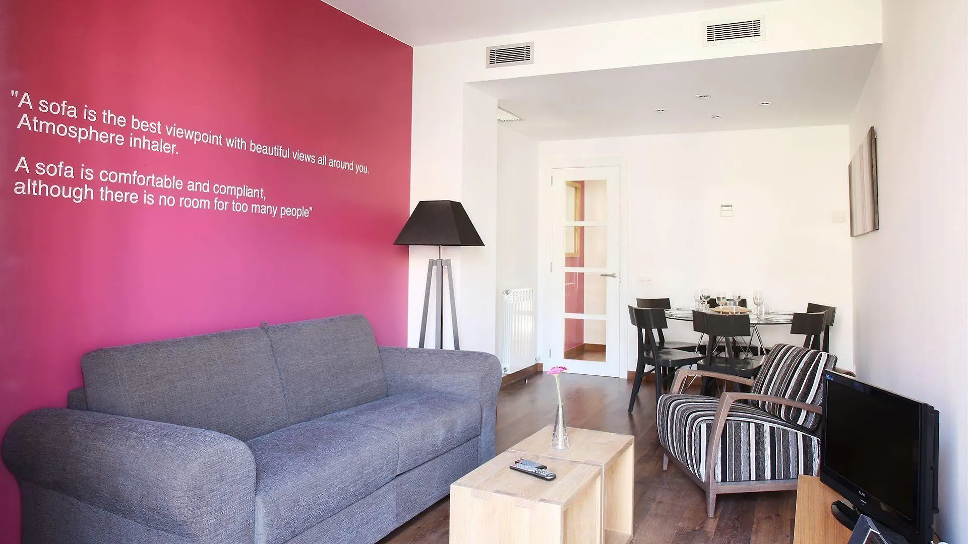 Mh Apartments Suites Barcelone